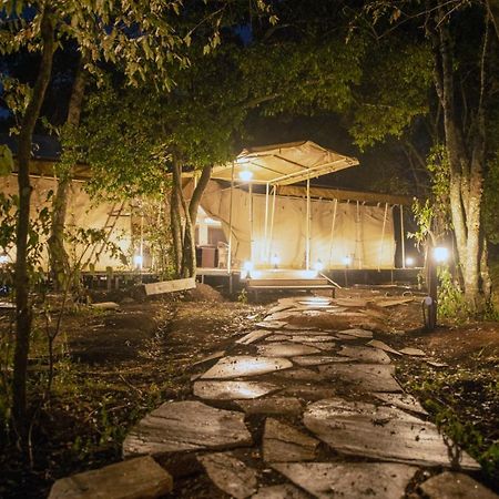 Lorian Safari Camp Limited Hotel Narok Bagian luar foto